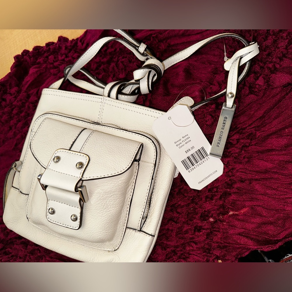 BNWT WHITE Franco Sarto😍 Crossbody Bag❤️